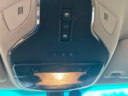 Used 2015 Maserati Ghibli RWD image 52