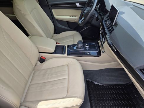 Used 2018 Audi Q5 2.0T Premium AWD/4WD image 14