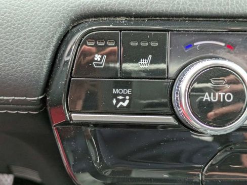 Used 2024 Honda Pilot Elite image 24