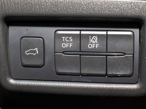 Used 2018 MAZDA CX-5 Touring w/ Preferred Equipment Package image 26