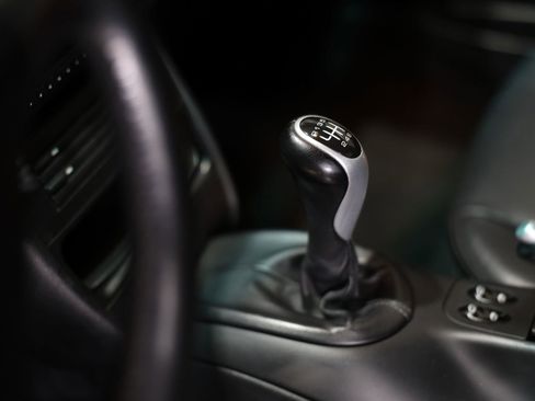 Used 2003 Porsche 911 Carrera 4S image 45