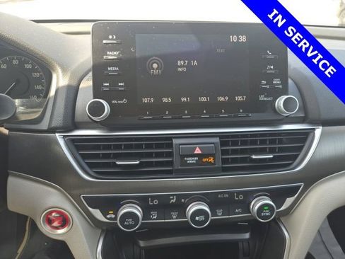 Used 2018 Honda Accord LX image 6