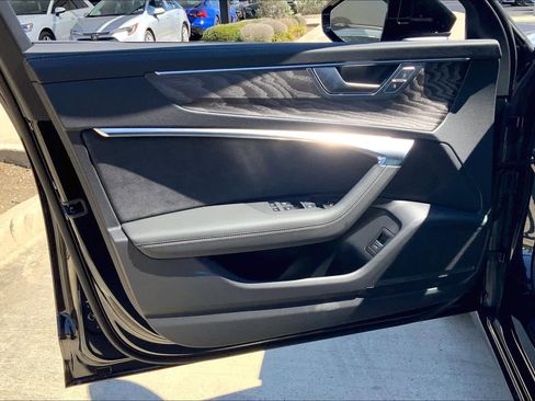 New 2025 Audi A6 3.0T Prestige image 10