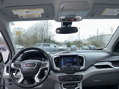 Used 2022 GMC Terrain SLT w/ Infotainment Package II image 20