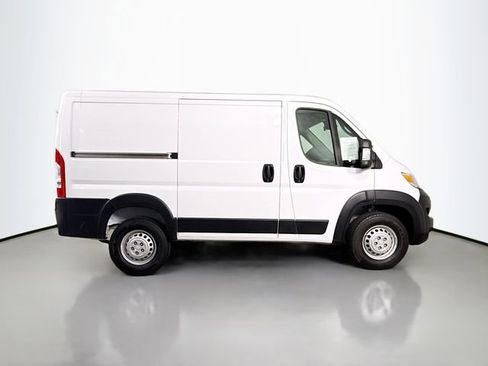 Used 2025 RAM ProMaster 1500 w/ Convenience Group image 8