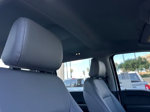 New 2026 Ford F250 XL w/ XL Chrome Package RWD image 15