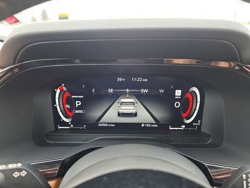 Used 2022 Nissan Pathfinder Platinum w/ Cargo Package image 20