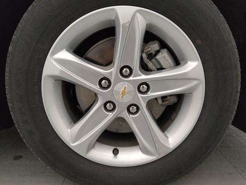 Used 2024 Chevrolet Malibu LS image 31