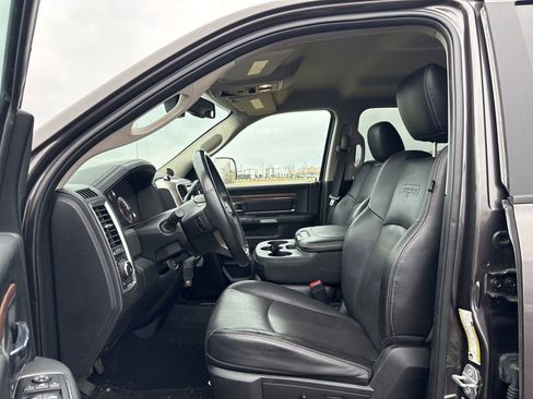 Used 2017 RAM 2500 Laramie image 17