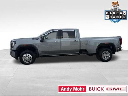 Used 2024 GMC Sierra 3500 Denali Ultimate AWD/4WD image 8