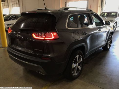 Used 2020 Jeep Cherokee Limited AWD/4WD image 5