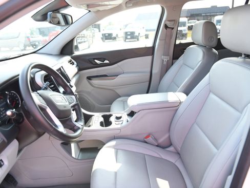 Used 2023 GMC Acadia SLT FWD image 14