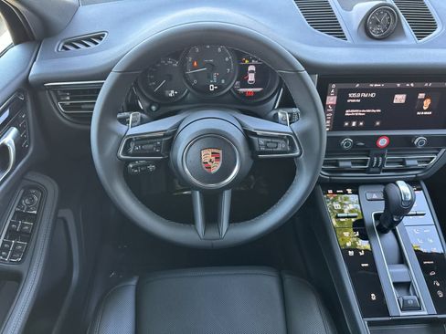 New 2026 Porsche Macan AWD/4WD image 15