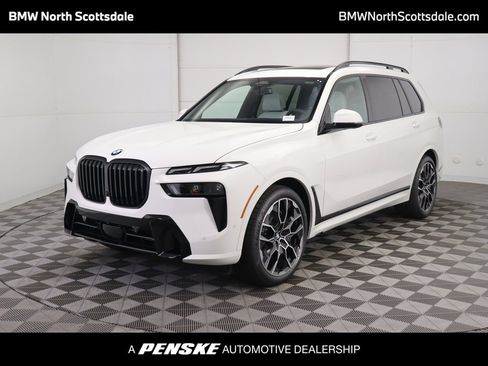 Used 2026 BMW X7 xDrive40i AWD/4WD image 1