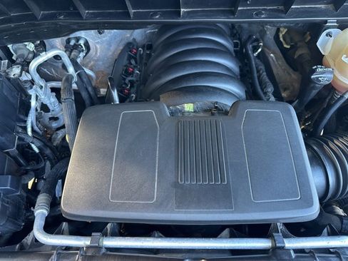 Used 2021 Chevrolet Silverado 1500 Custom Trail Boss w/ LPO, Dark Essentials Package image 32