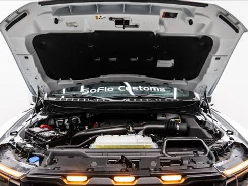 Used 2025 Ford F150 Raptor AWD/4WD image 24