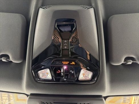 Used 2025 BMW 228i xDrive w/ Premium Package image 28