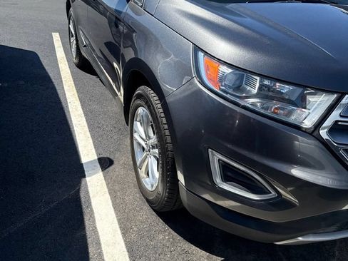 Used 2018 Ford Edge SEL w/ Equipment Group 201A FWD image 2