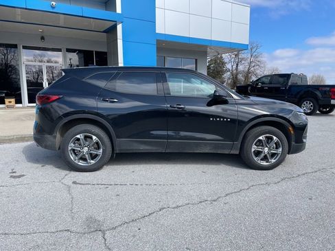 Used 2024 Chevrolet Blazer LT image 9