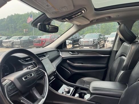 Used 2021 Jeep Grand Cherokee L Limited AWD/4WD image 20