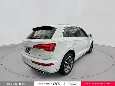 Used 2023 Audi Q5 2.0T Premium w/ Convenience Package AWD/4WD image 4