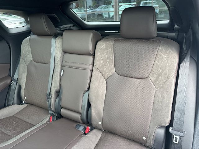 New 2026 Lexus RX 350 w/ Convenience Package AWD/4WD image 17