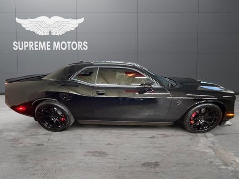 Used 2023 Dodge Challenger SRT Hellcat Redeye image 2