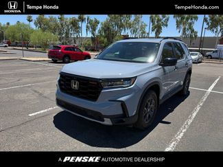 Certified 2025 Honda Pilot TrailSport video 1