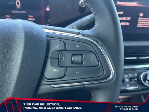 Used 2025 Buick Envista Sport Touring w/ Convenience II Package FWD image 26