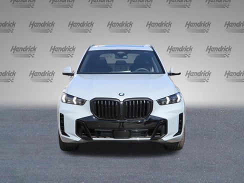 Certified 2026 BMW X5 xDrive40i w/ M Sport Package AWD/4WD image 8