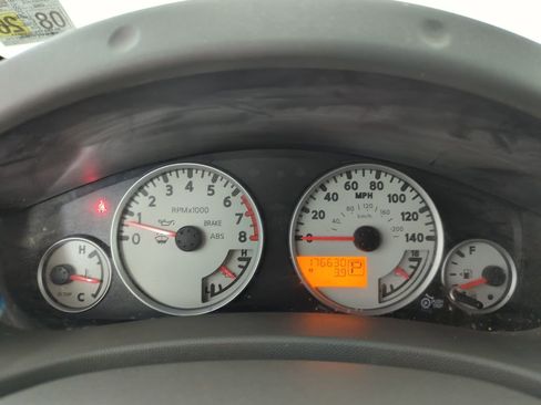 Used 2015 Nissan Frontier Desert Runner RWD image 12