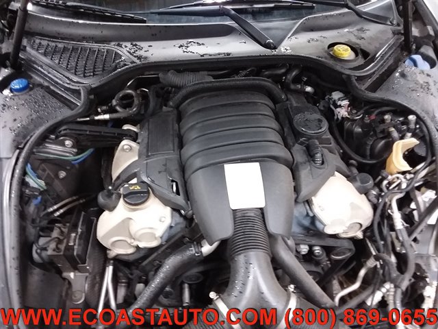 Used 2013 Porsche Panamera RWD image 9