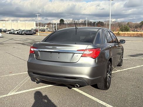 Used 2013 Chrysler 200 Limited w/ Sun/Sound Group image 8