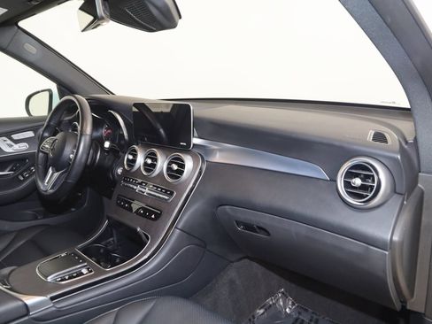 Used 2022 Mercedes-Benz GLC 300 4MATIC w/ Driver Assistance Package image 56