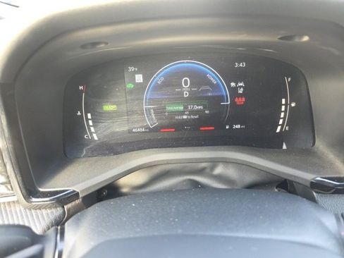 Used 2025 Toyota Camry SE image 14