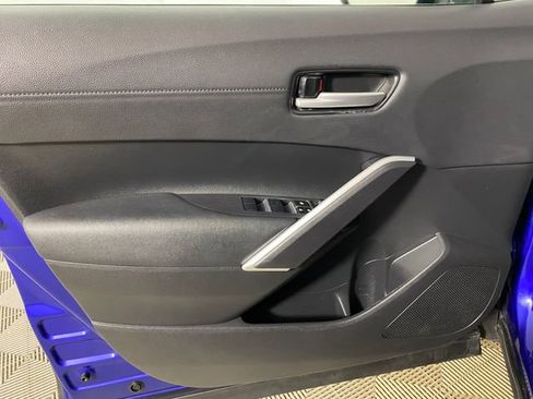 Used 2024 Toyota Corolla Cross XLE image 20