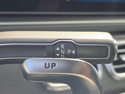 New 2026 Mercedes-Benz GLE 63 AMG S image 38