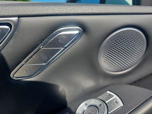 Used 2025 Genesis G80 2.5T Advanced image 12