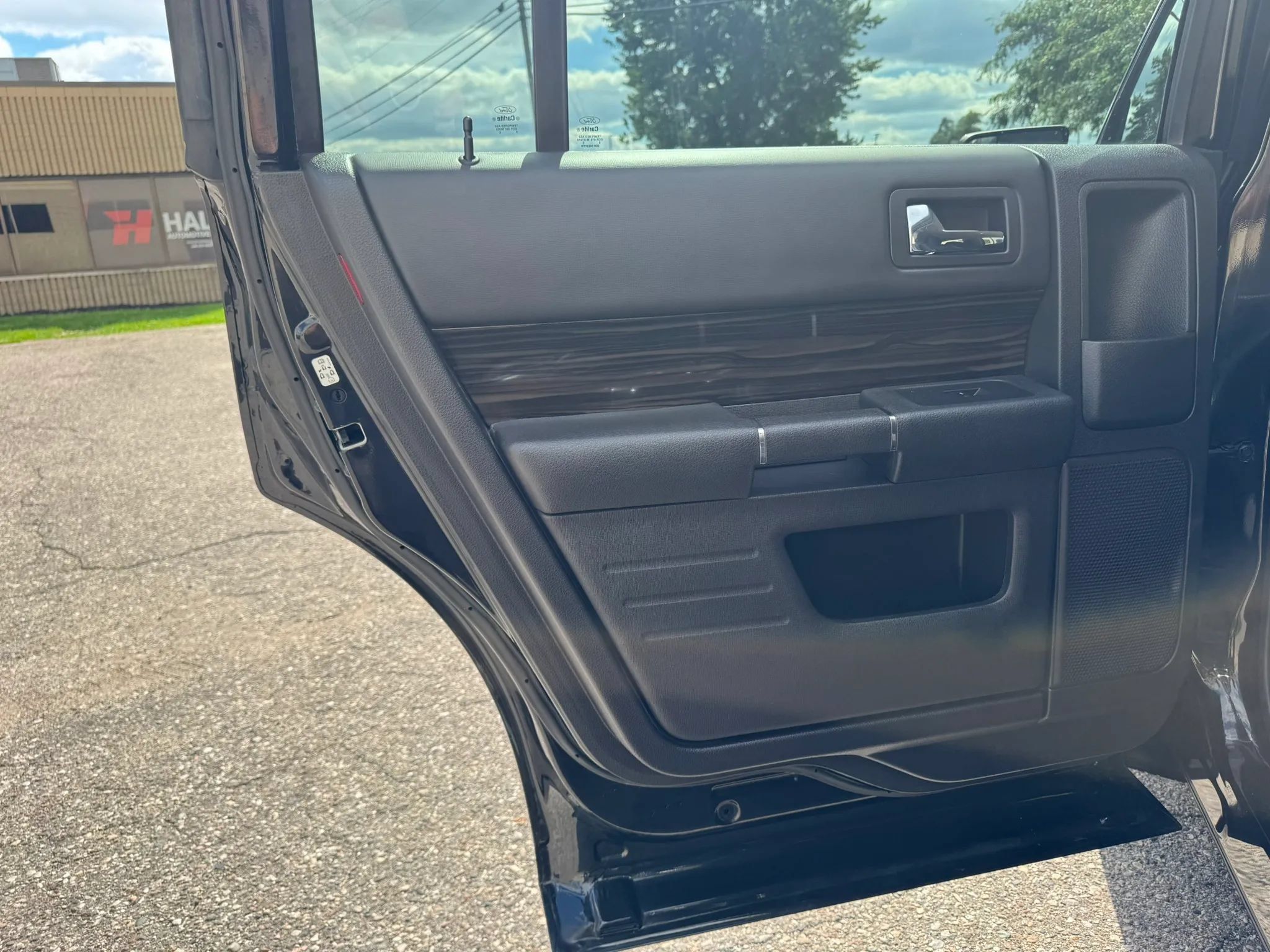 Used 2014 Ford Flex SEL FWD image 39