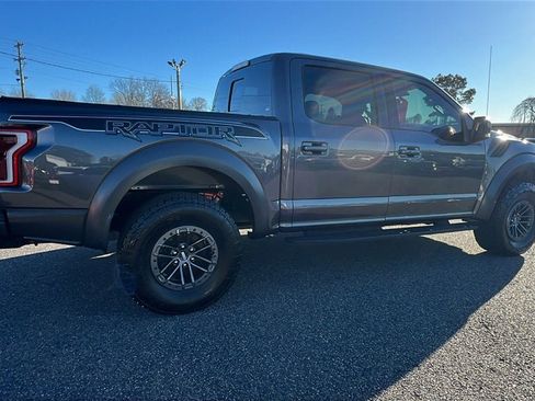 Used 2019 Ford F150 Raptor w/ Equipment Group 802A Luxury image 5