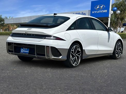 Certified 2025 Hyundai Ioniq 6 SEL RWD image 3