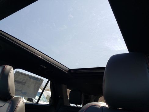 New 2026 Ford Explorer ST-Line image 12