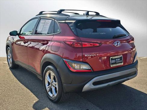 Used 2022 Hyundai Kona SEL image 5