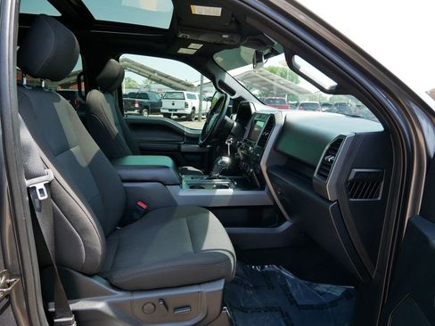 Used 2019 Ford F150 XLT w/ Equipment Group 302A Luxury AWD/4WD image 8