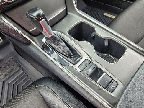 Used 2021 Honda Accord Sport image 18