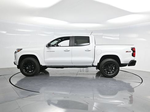 New 2025 Chevrolet Colorado Z71 w/ Midnight Edition AWD/4WD image 32