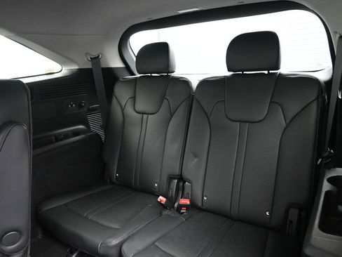 Used 2025 Kia Sorento EX AWD/4WD image 25