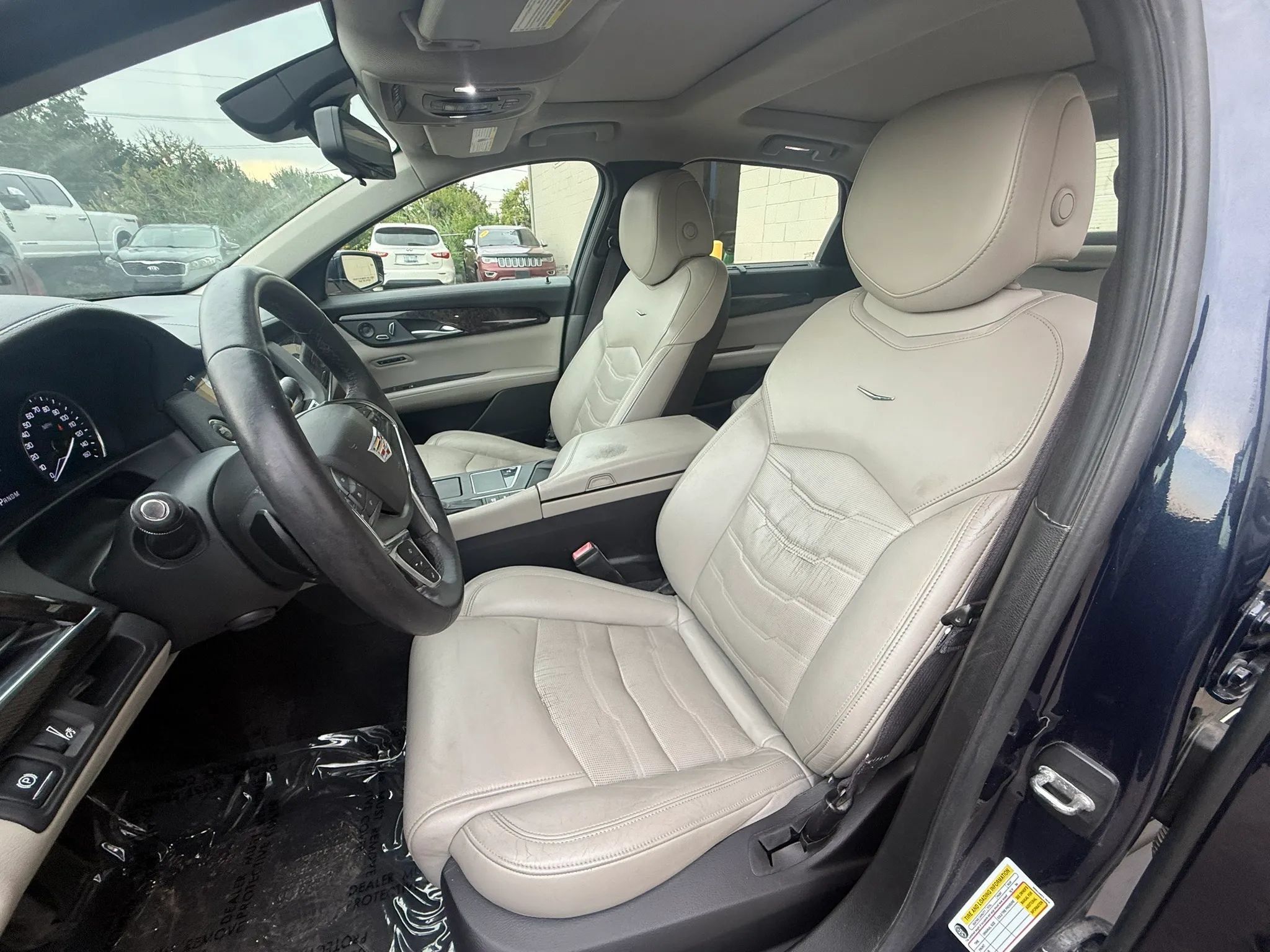 Used 2018 Cadillac CT6 Luxury AWD/4WD image 26
