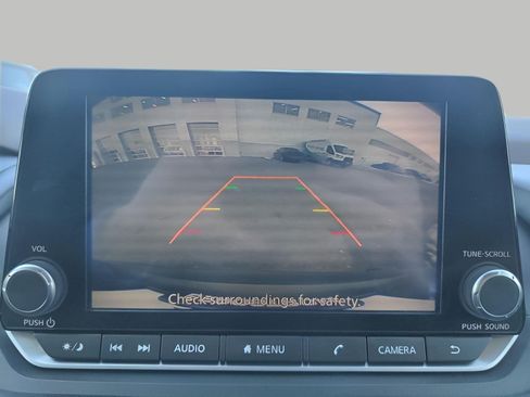 Used 2023 Nissan Rogue S AWD/4WD image 55