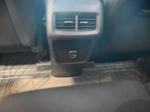 Used 2024 Chevrolet Equinox LT w/ LPO, Floor Liner Package AWD/4WD image 27